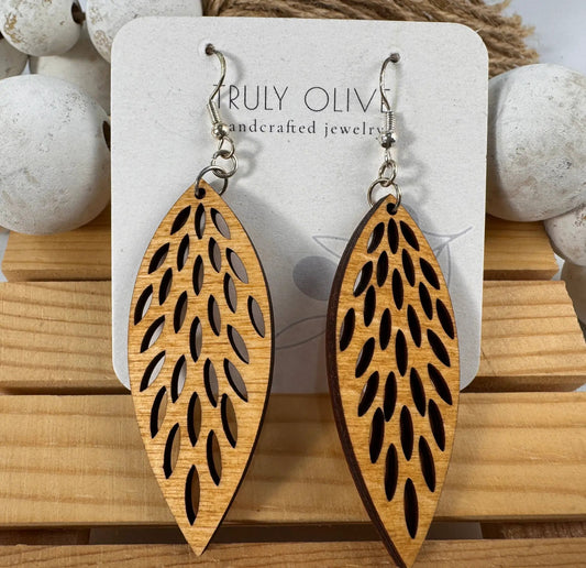 Truly Olive Discover the Luxury of Wooden Feather Lightweight Earrings - Earrings Dangle Earrings
