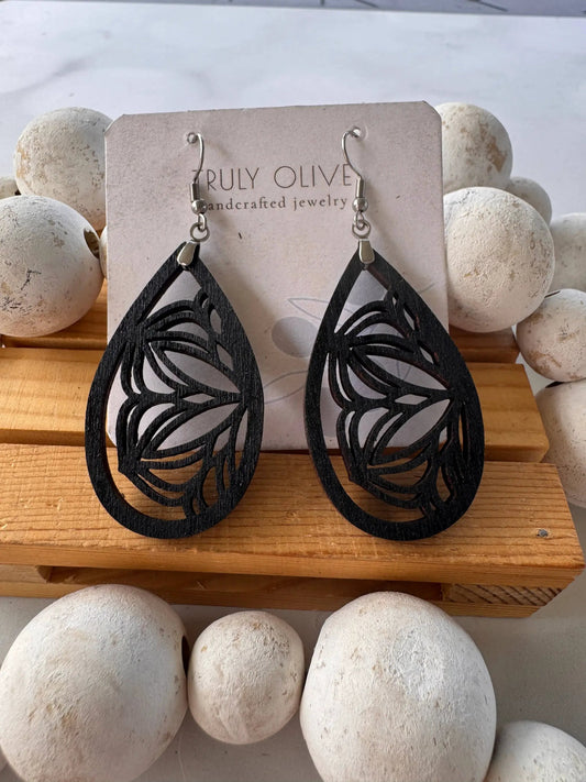 Truly Olive Natural Filigree Earrings - Earrings Dangle Earrings