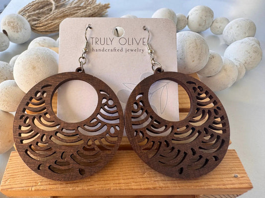 Truly Olive Japanese Style With Circle Shape Wood Earrings - Earrings Dangle Earrings