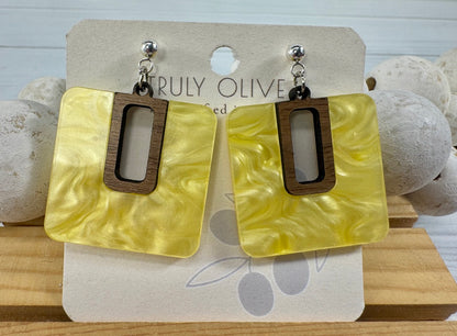 Yellow Bumble Bee Dangle Drop Earrings