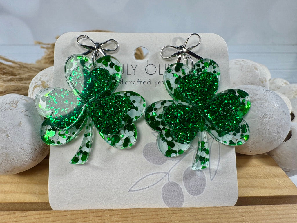 St Patty's Day 4 Leaf Clover Dangle Earrings