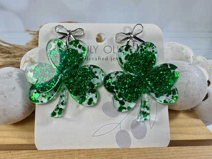 St Patty's Day 4 Leaf Clover Dangle Earrings