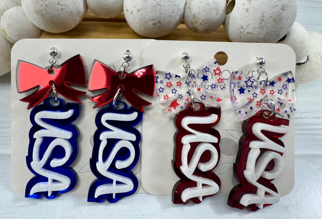 Patriotic USA Bow Dangle Earrings