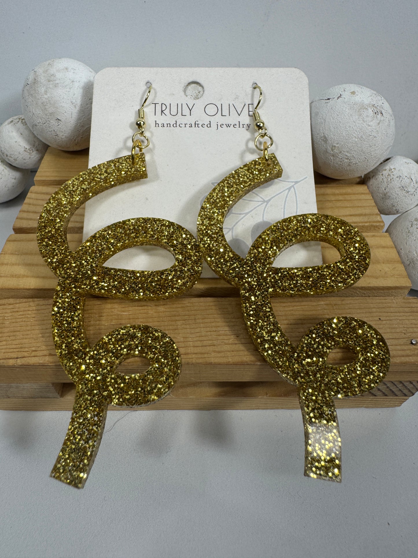 Gold Glitter Christmas Earrings – Festive Holiday Dangle Earrings 2025