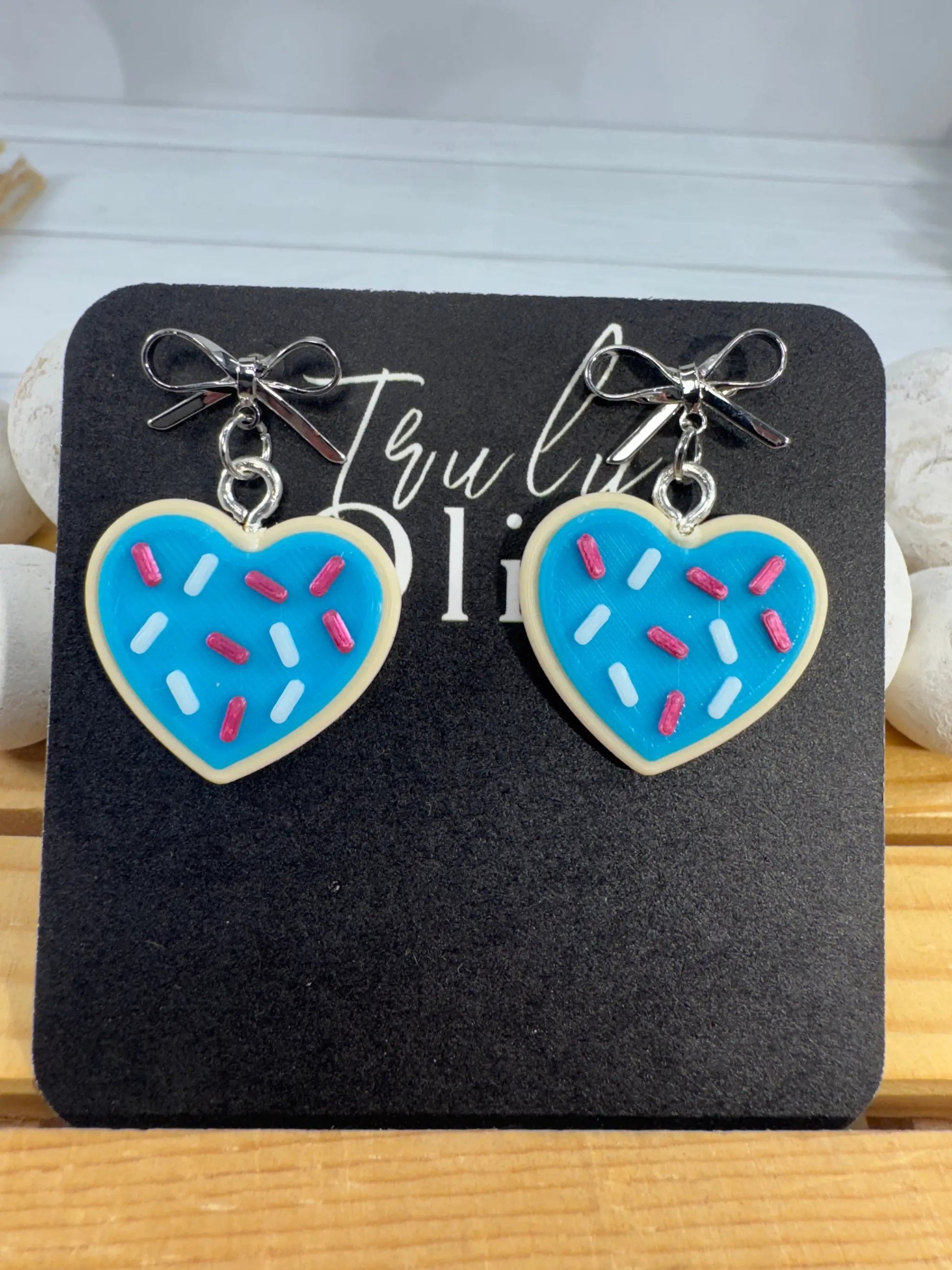 Truly Olive Patriotic Heart Sugar Cookie Earrings – Red, White & Blue Cookie Earrings – Fourth of July Jewelry – Americana Dangle Earrings - Earrings Stud/Post Earrings